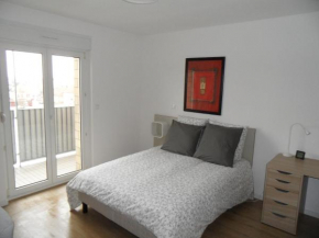 # STUDIO BON EMPLACEMENT AVEC PARKING #